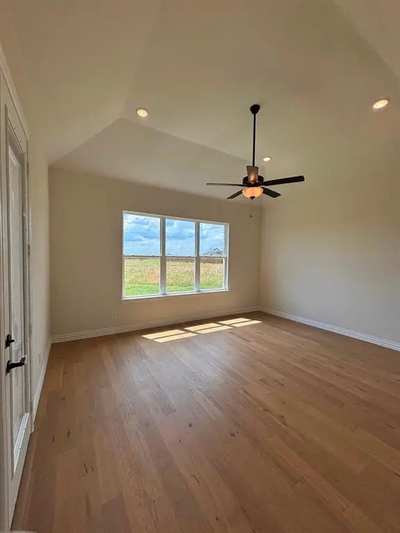 6471 McChesney Drive, Midlothian, TX 76065