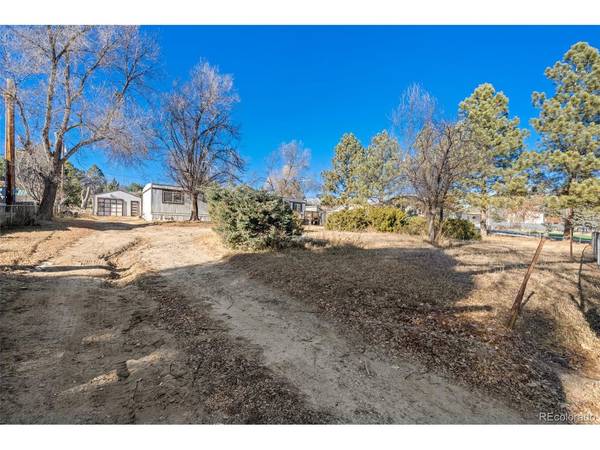 525 S Mobile, Elizabeth, CO 80107