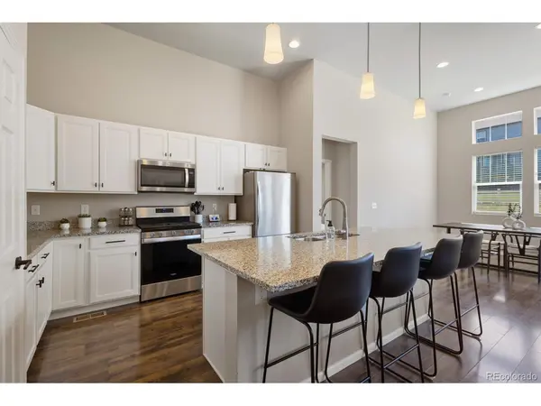 27082 E Davies, Aurora, CO 80016