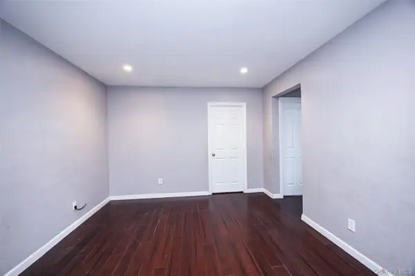 69-12 140th ST #2C, Flushing, NY 11367