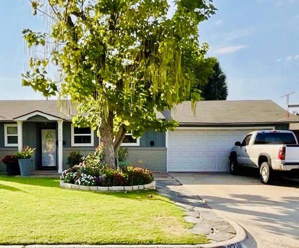 2216 N Mueller AVE, Bethany, OK 73008