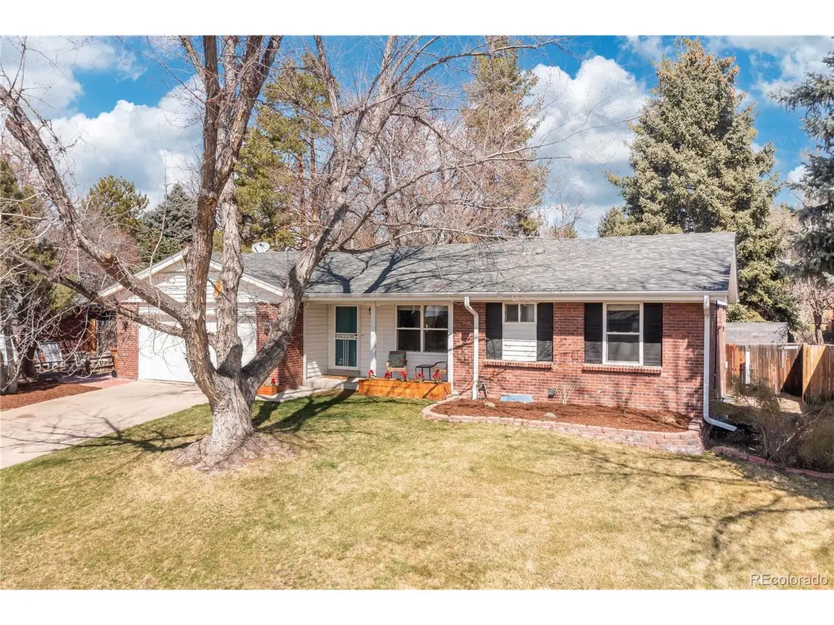 6334 S Jay, Littleton, CO 80123