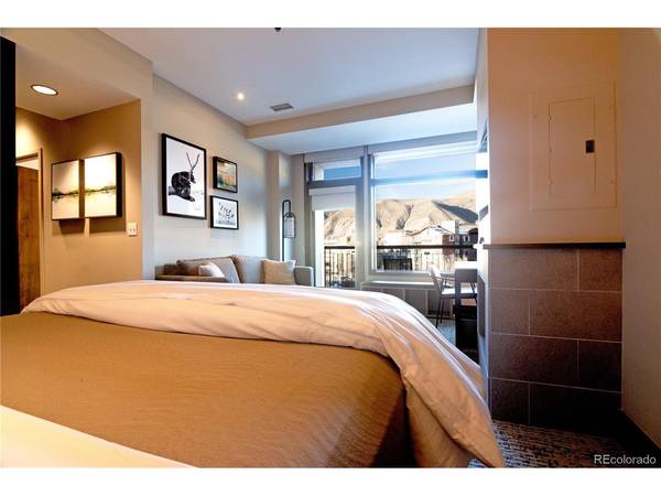 126 Riverfront #520, Avon, CO 81620