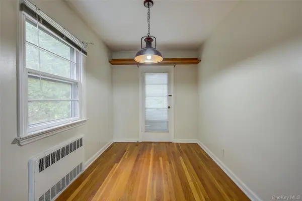 26-20 210th PL, Bayside, NY 11360
