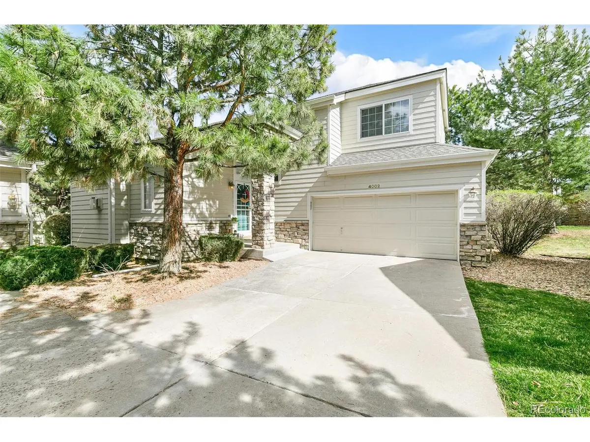 4002 E Hinsdale, Centennial, CO 80122