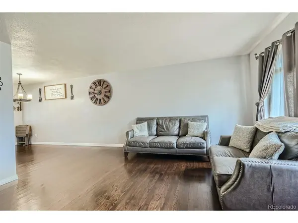 2756 S Grove, Denver, CO 80236