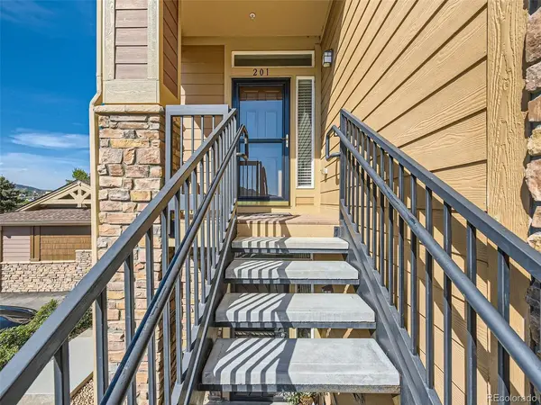 10061 W Victoria #201, Littleton, CO 80127