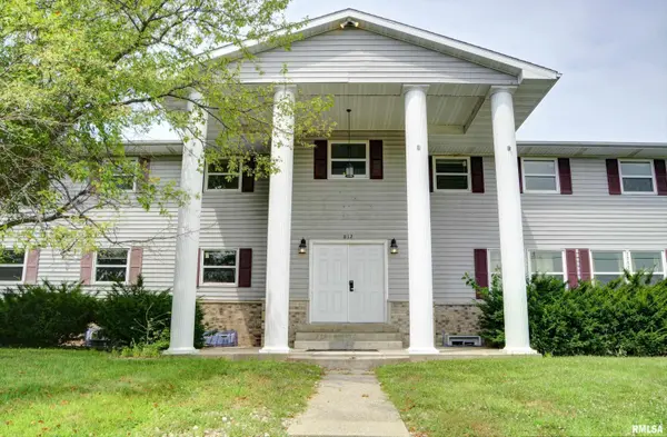 812 Wigwam Hollow RD, Macomb, IL 61455