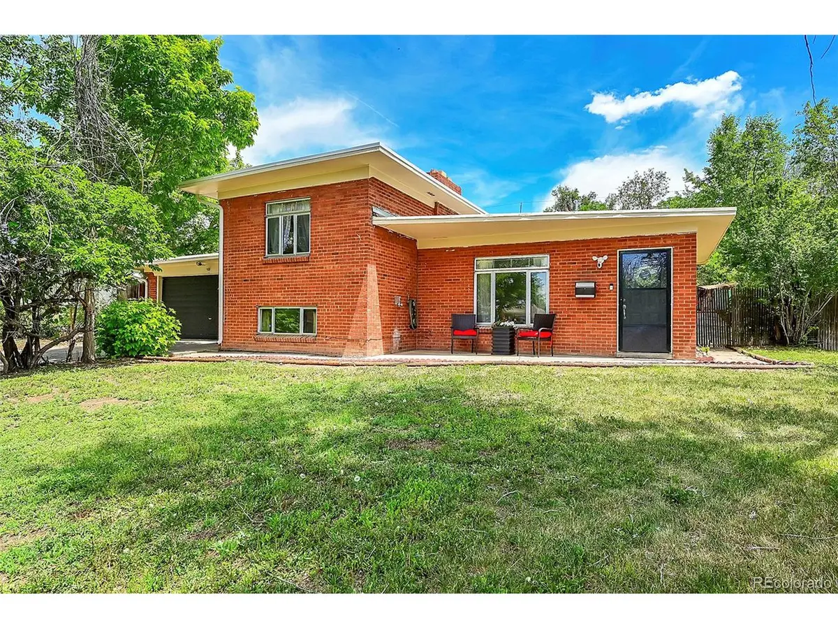 1200 Chester, Aurora, CO 80010