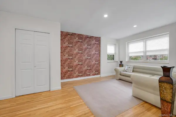 111-01 66th RD #1C, Forest Hills, NY 11375