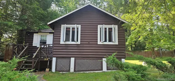 33 W Delaware PL, Bethel, NY 12720