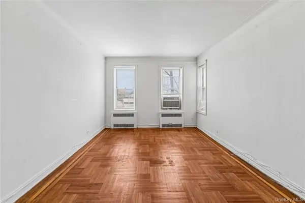 111-39 76th RD #D8, Forest Hills, NY 11375