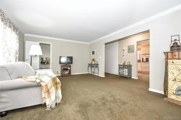 65 Bon Aire CIR #7508, Suffern, NY 10952
