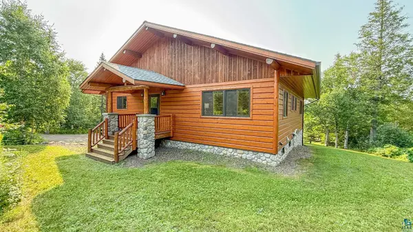 64 Tall Timber Tr, Lutsen, MN 55612