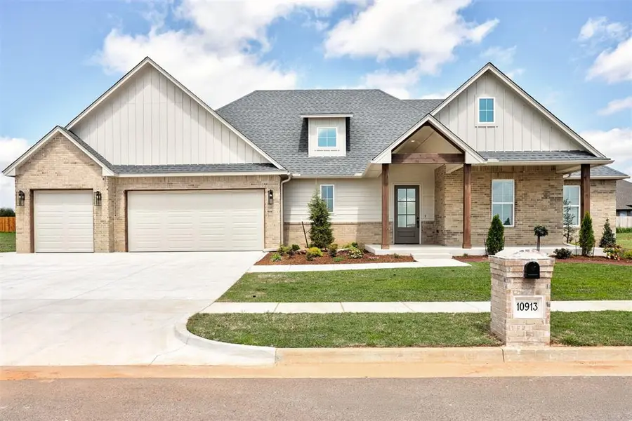 10913 NW 31st TER, Yukon, OK 73099