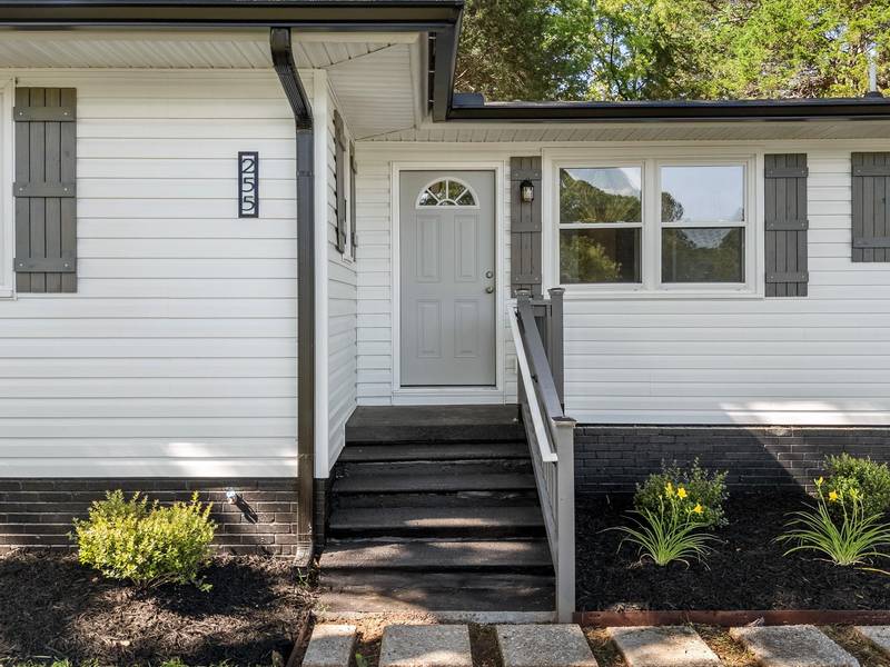 255 Hazelwood AVE, Spartanburg, SC 29302