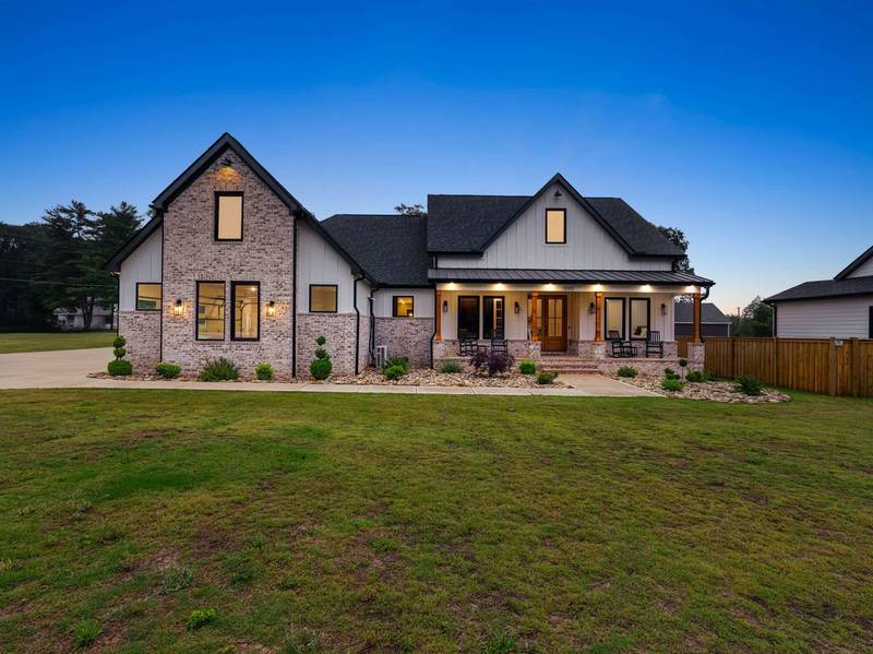 1090 Hickory Hollow RD, Inman, SC 29349