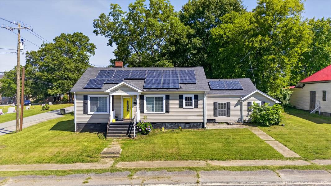 270 W Hayne ST, Woodruff, SC 29388
