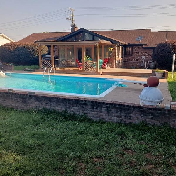 1218 Brushy Creek RD, Taylors, SC 29687
