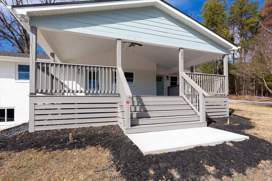 101 Fairview DR, Greenville, SC 29609