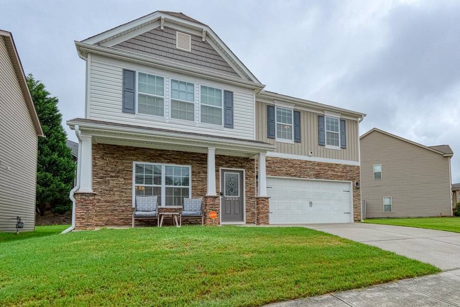 2062 Pomerol DR, Moore, SC 29369