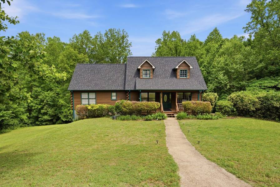 135 Pointe DR, Campobello, SC 29322