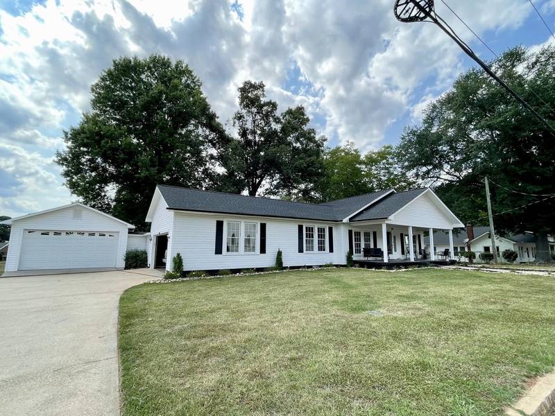 416 S Kentucky AVE, Chesnee, SC 29323