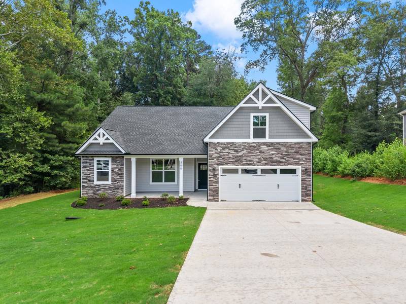 300 Canebrake DR, Anderson, SC 29621