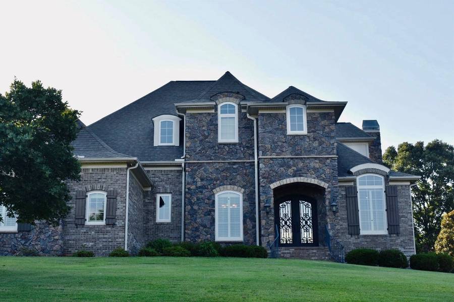 34 Great Lawn DR, Piedmont, SC 29673