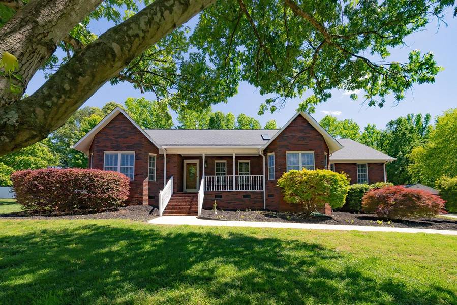 109 Cameron LN, Gaffney, SC 29341