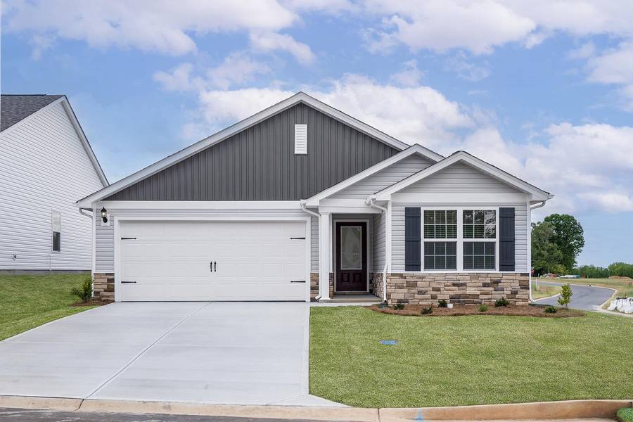 1073 Mossy Oak DR, Moore, SC 29369