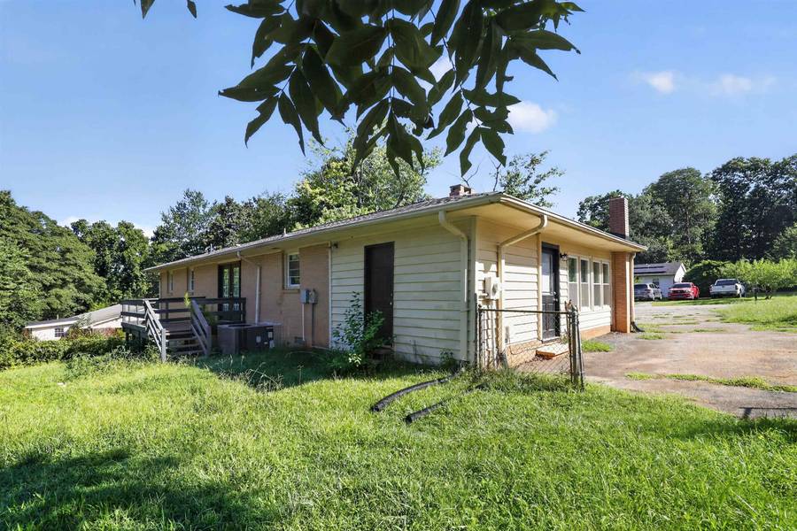 161 Floyd Heights DR, Spartanburg, SC 29303