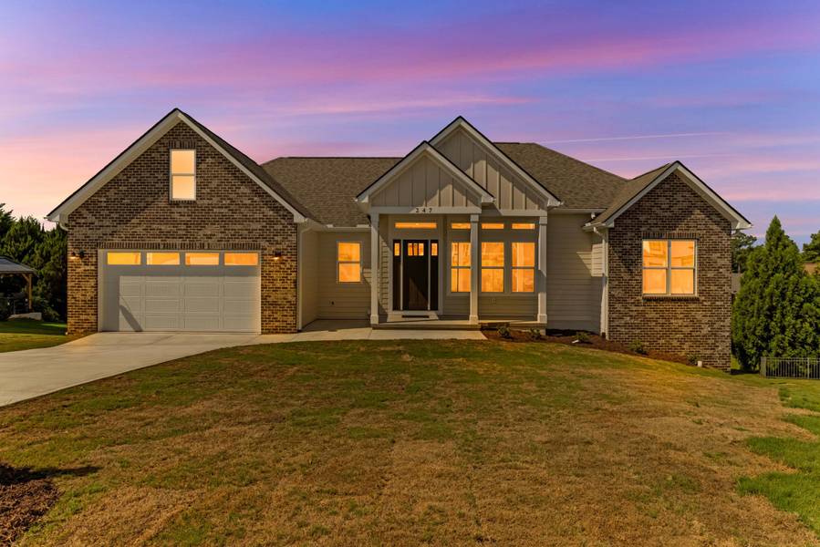 247 Tuscan Ridge TRL, Inman, SC 29349