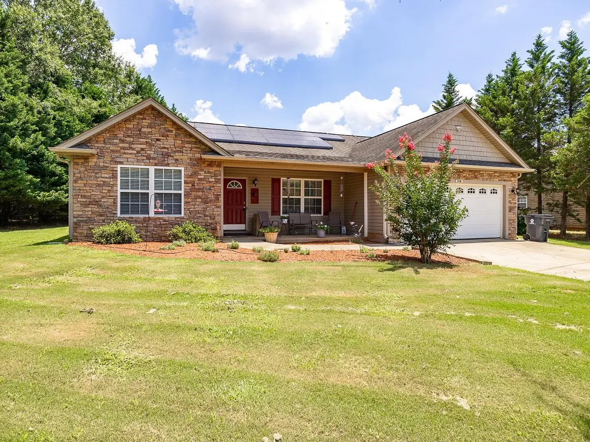316 Covington Drive, Inman, SC 29349