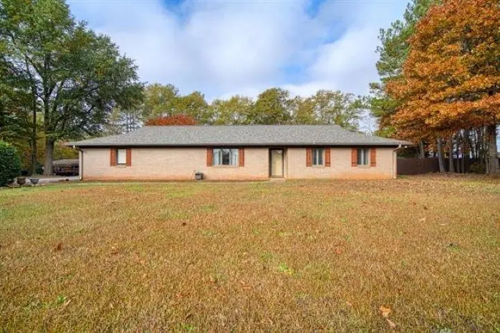 401 Creekside Drive, Boiling Springs, SC 29316