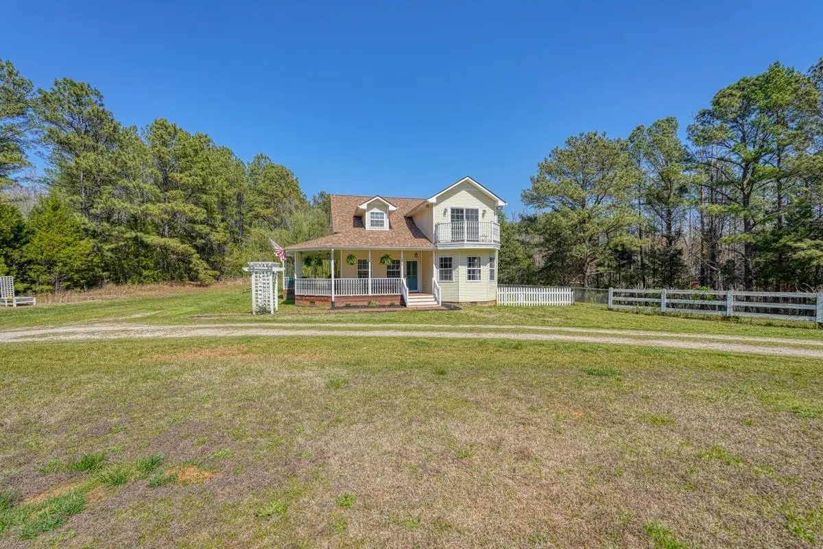 225 Two Mile Creek RD, Enoree, SC 29335