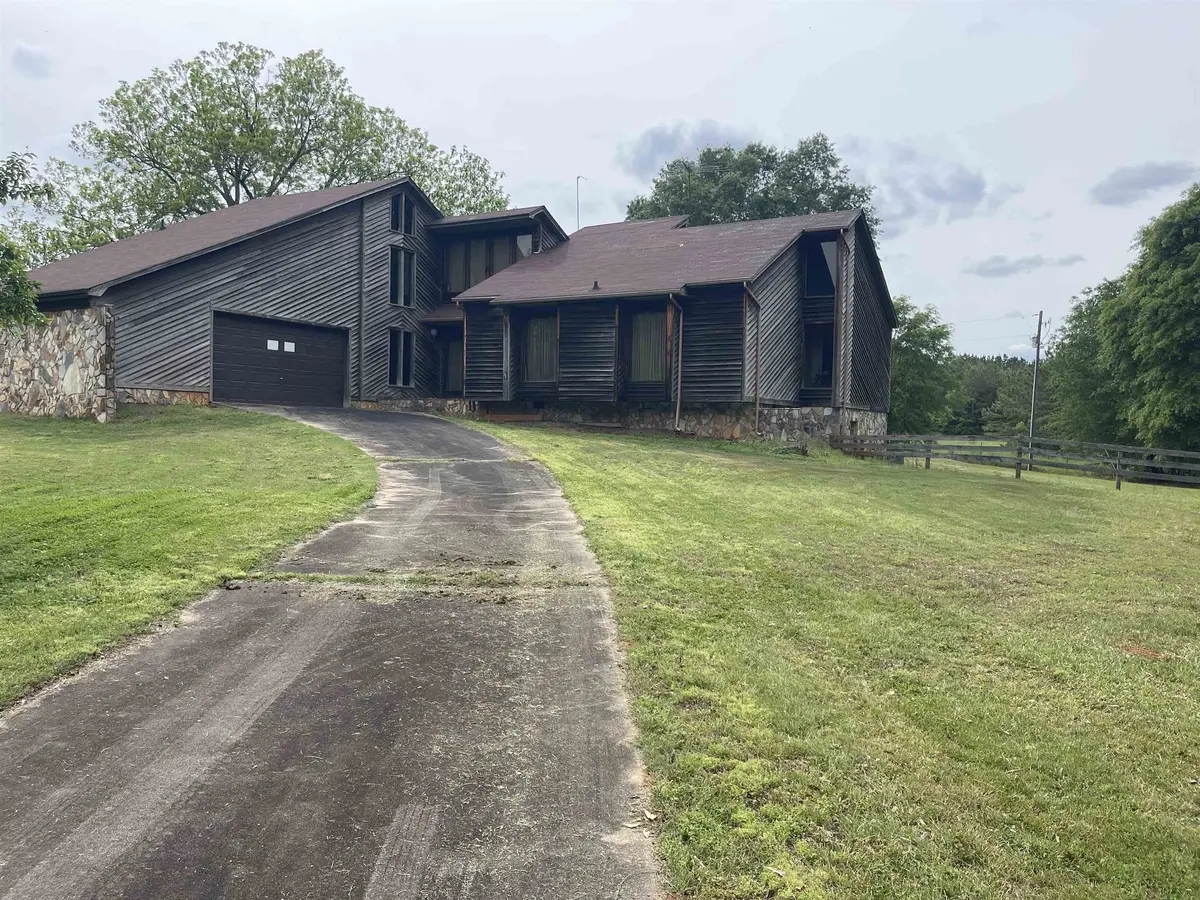 328 W Bennett RD, Westminster, SC 29693-0000