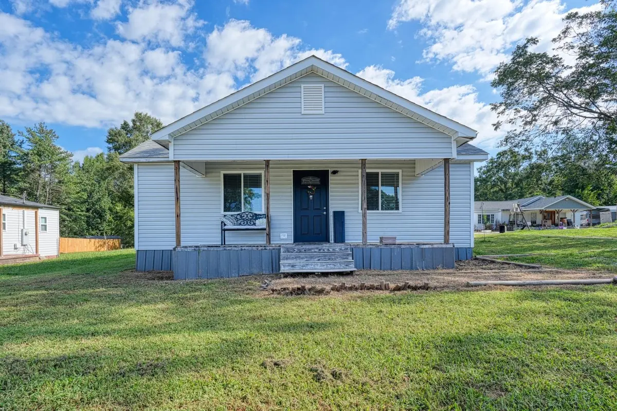 126 W Church ST, Cowpens, SC 29330