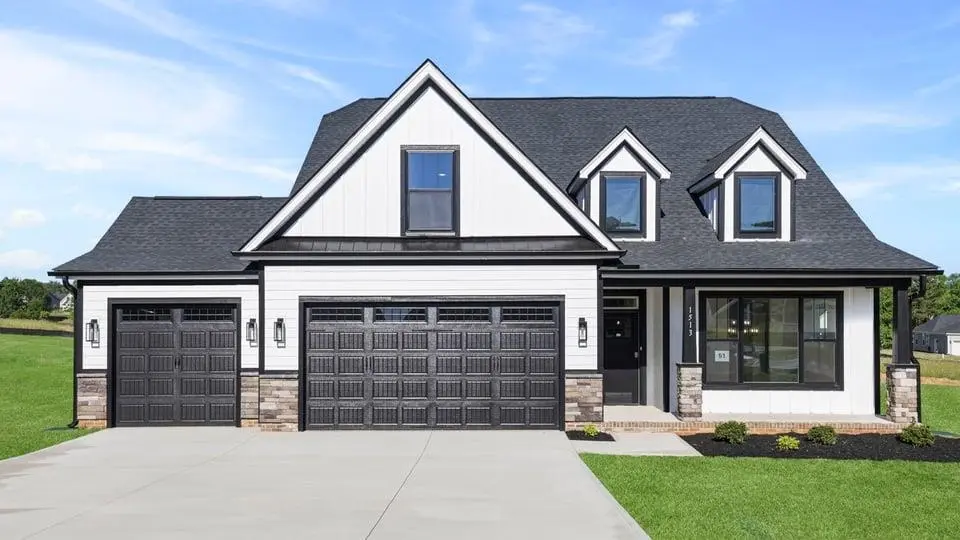 1513 Delhaven CT, Campobello, SC 29322