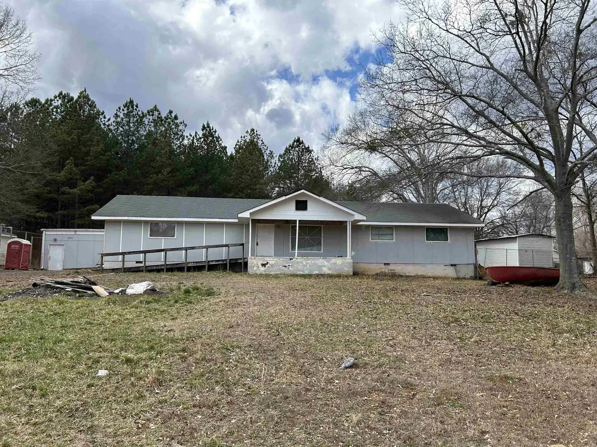 100 Clary DR, Spartanburg, SC 29303-7538