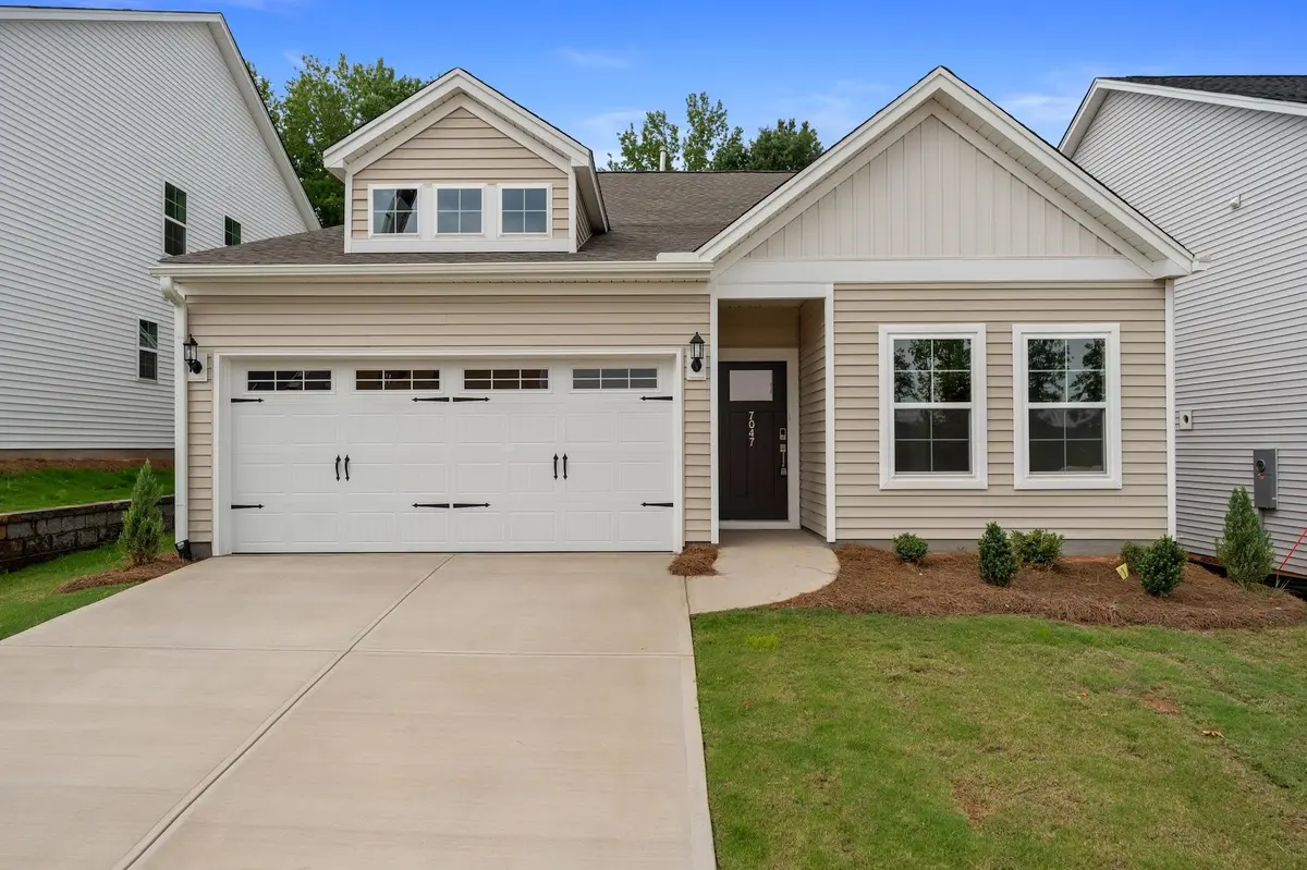 7047 New Horizons LN, Boiling Springs, SC 29316