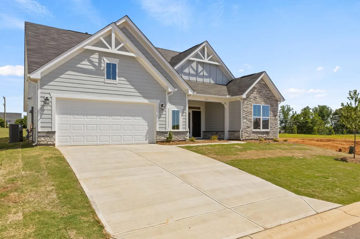 323 Goodison WAY, Woodruff, SC 29388