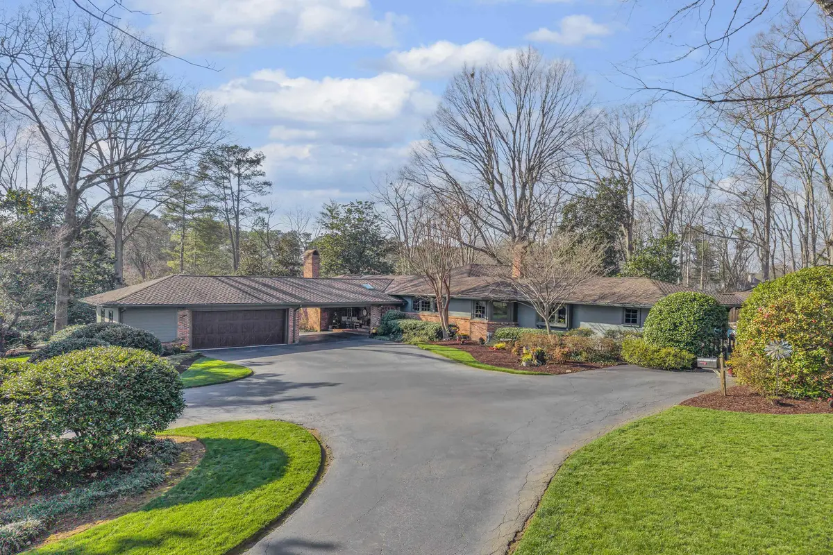 121 Montgomery DR, Spartanburg, SC 29302