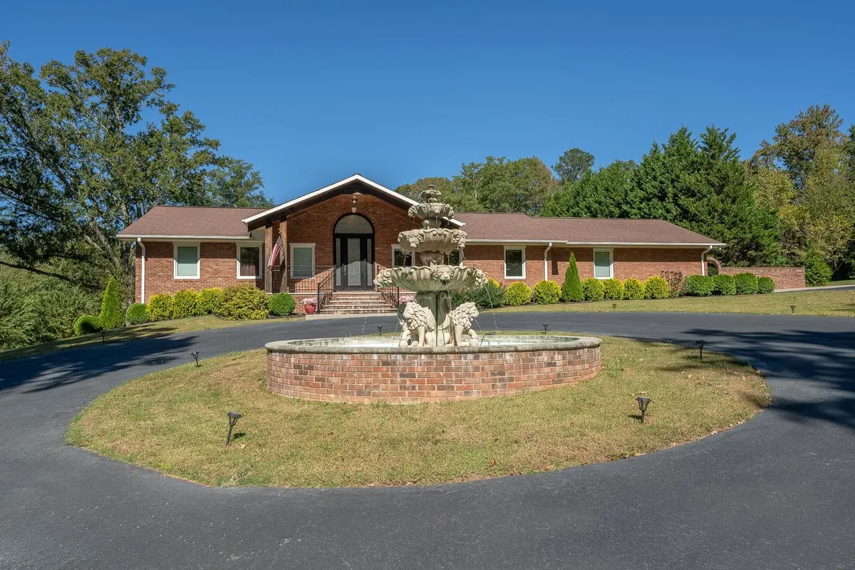 351 Belcher ST, Inman, SC 29349
