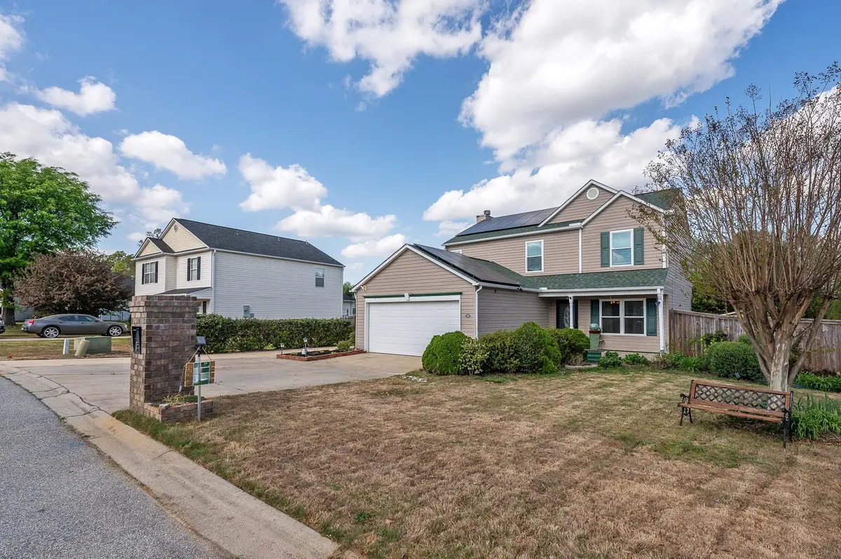 8 Single Oak CT, Fountain Inn, SC 29644