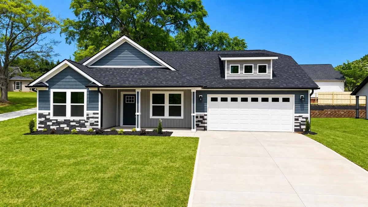 366 W Church ST, Cowpens, SC 29330