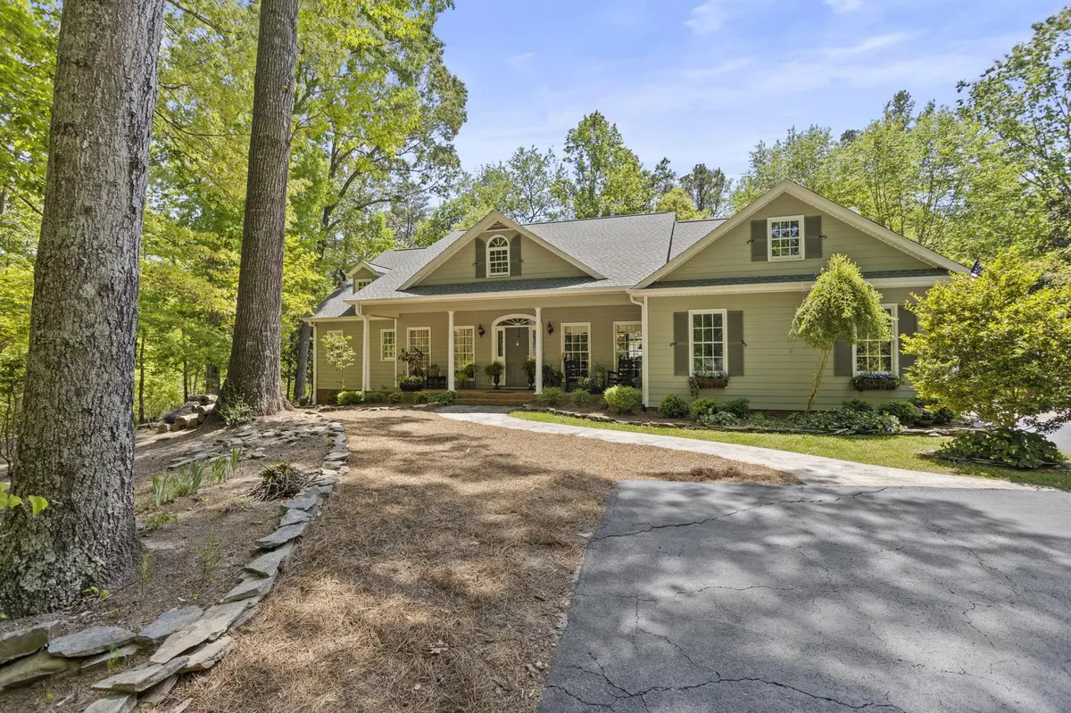 2222 Landrum Mill RD, Campobello, SC 29322