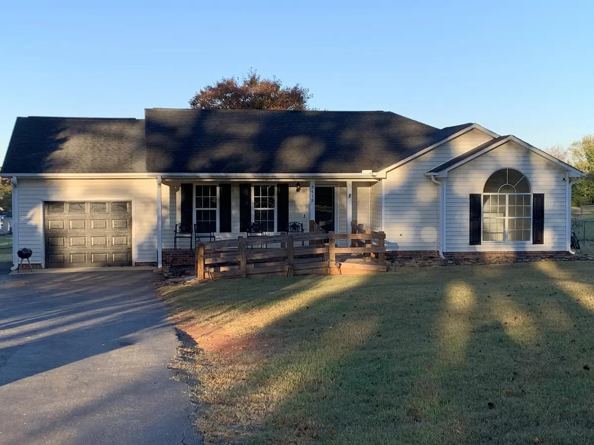 5419 Parris Bridge RD, Boiling Springs, SC 29316