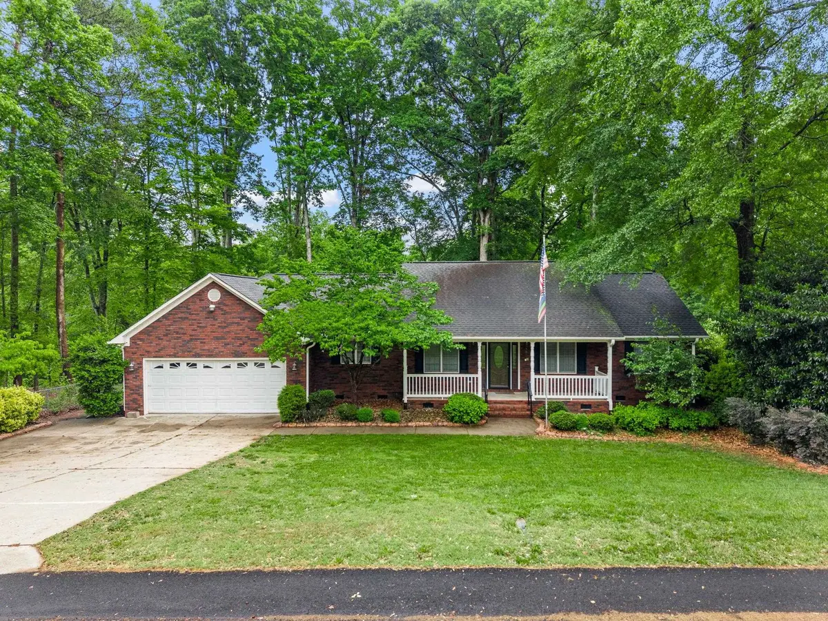 353 Round Ridge RD, Spartanburg, SC 29302
