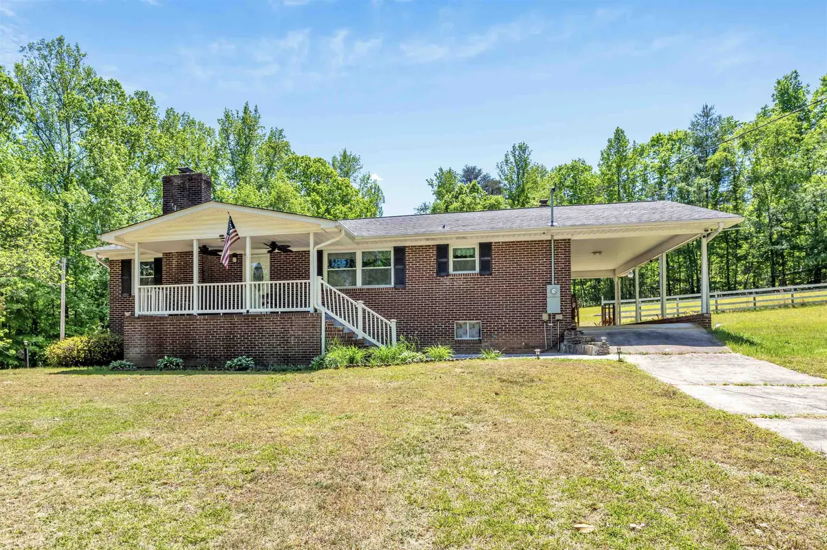 213 Nursery RD, Easley, SC 26940
